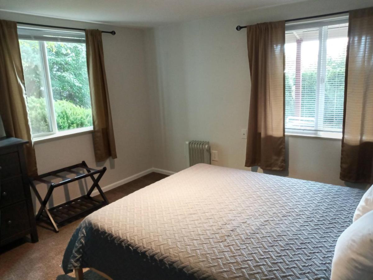 Downtown White Salmon Garden Home Екстер'єр фото